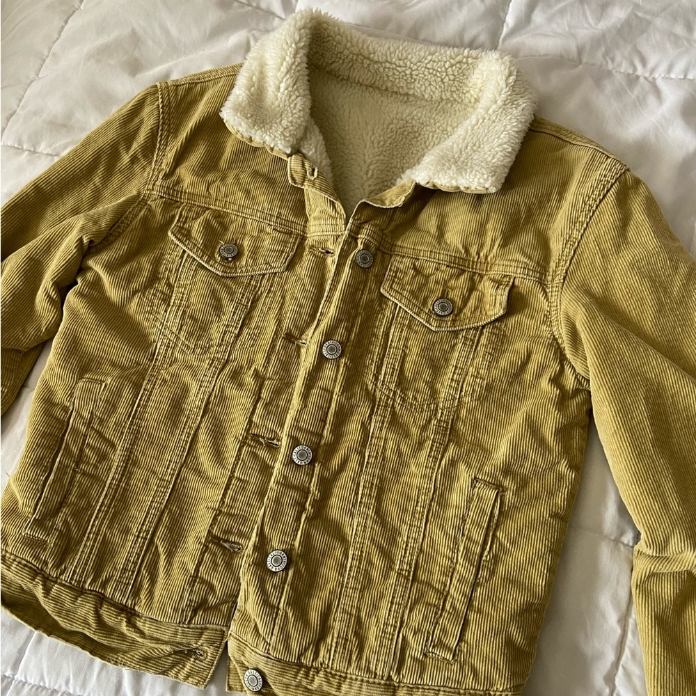 Brandy Melville, Size Small, Yellow